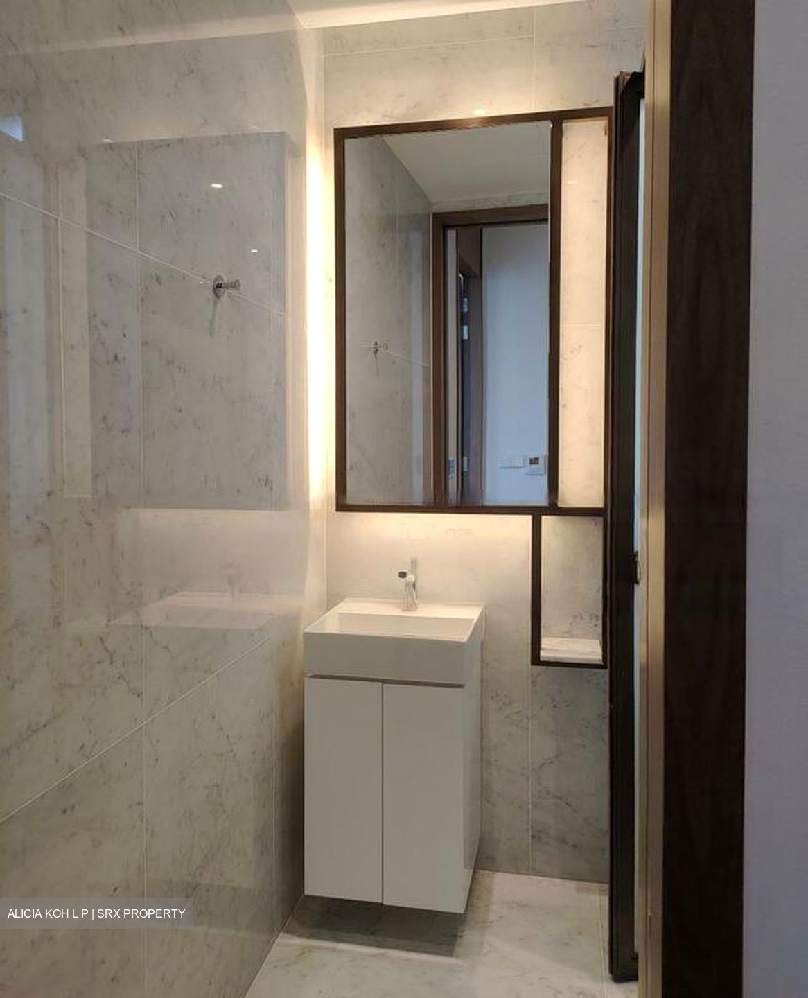 8 Hullet (D9), Apartment #467210991